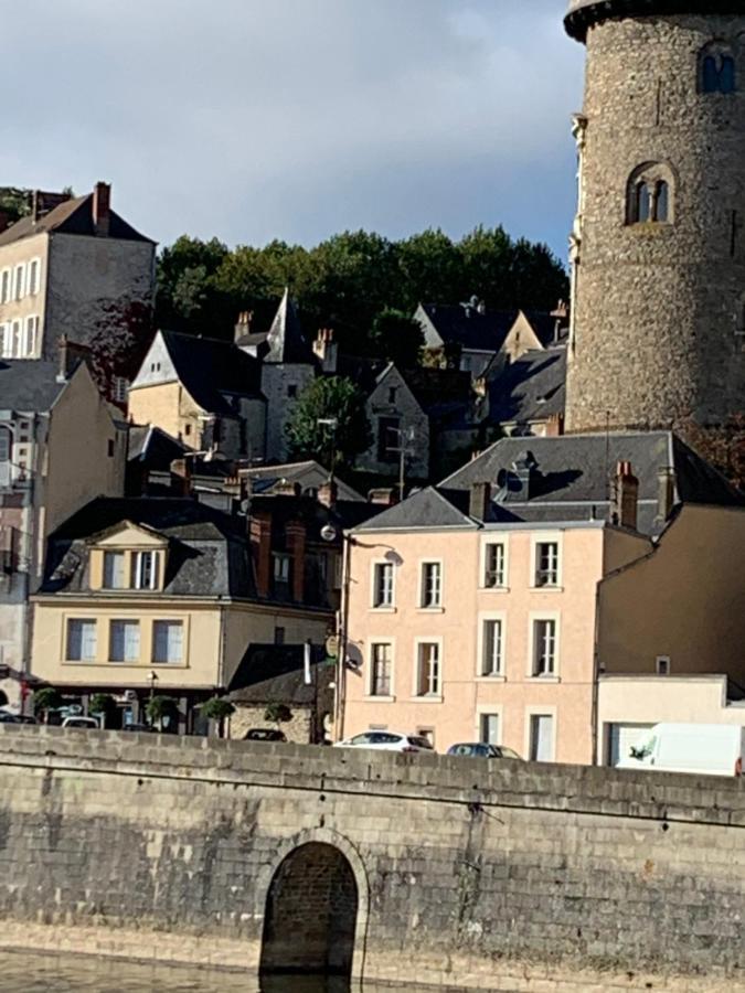 Le Logis Du Vassal Laval (Mayenne) Exterior foto