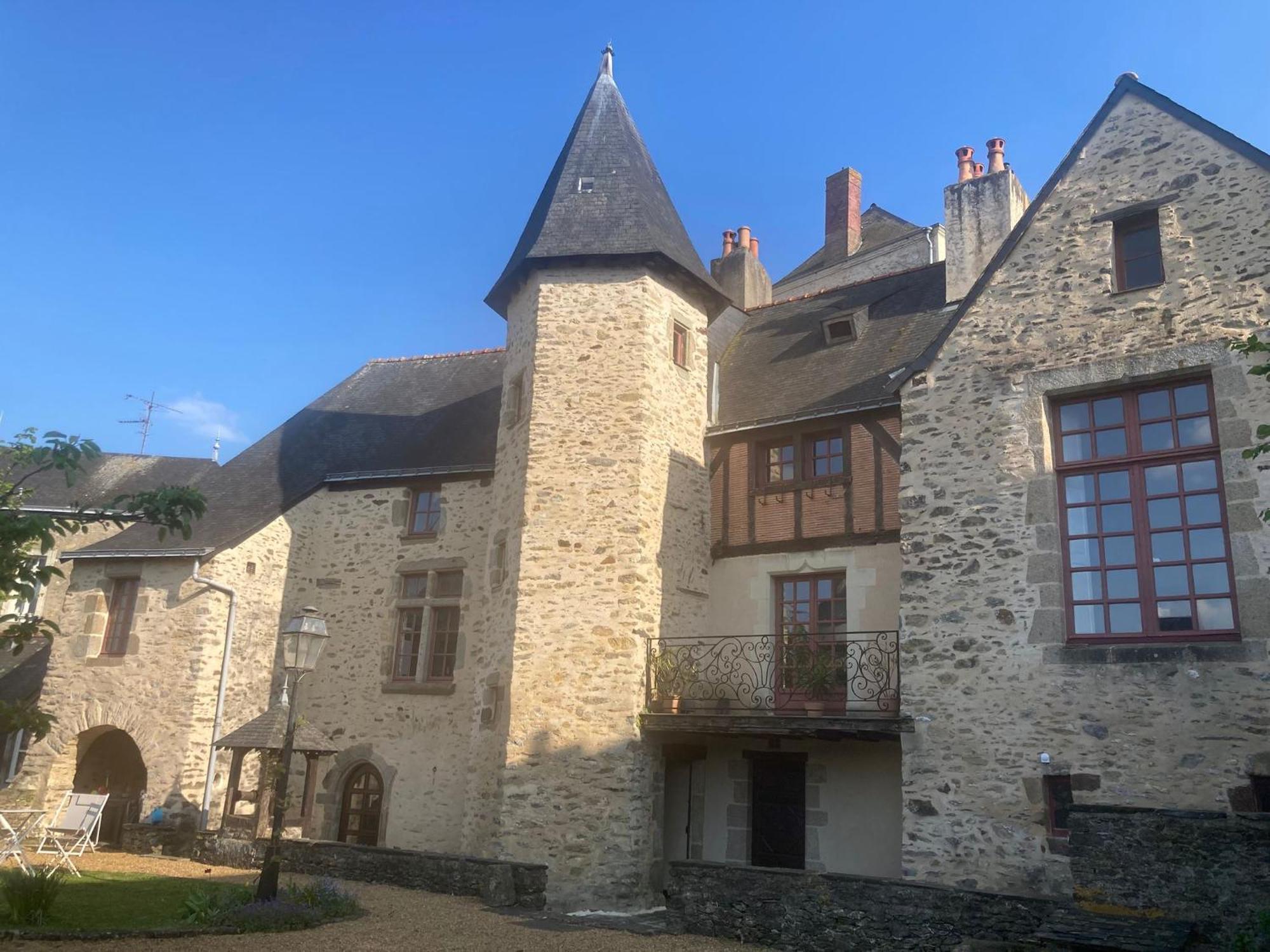 Le Logis Du Vassal Laval (Mayenne) Exterior foto